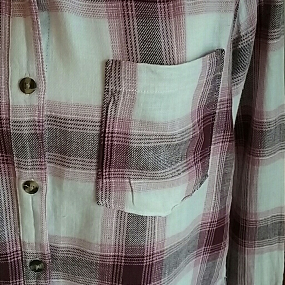 Pink/Purple Aeropostale Plaid Top size Large - Picture 4 of 7